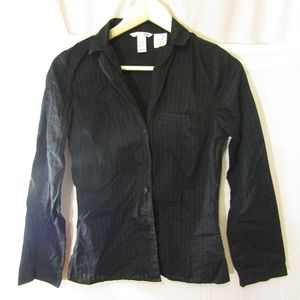 H&M Women's Black V-Neck Shirt, size XS